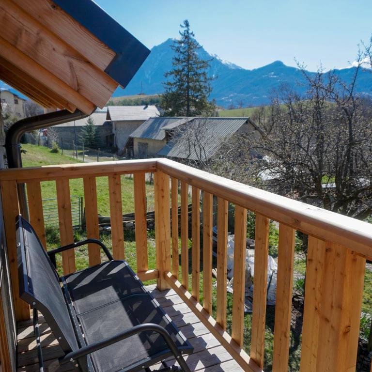 Rando, ski & lac, grand appartement 6 personnes - Lac de Serre ponçon - Appartement 3 Chambres - 2