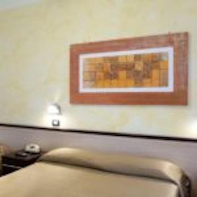 Hotel Ori - Camera Quadrupla Economy - 2