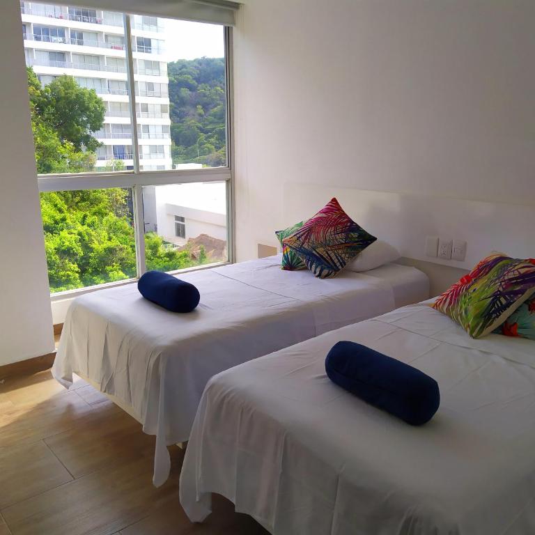 Departamento con Preciosa Vista al Mar en Acapulco Diamante - Apartment with Sea View - 11