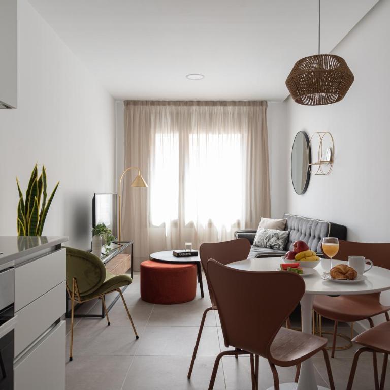 Royal Flats-Viviendas Vacacionales - Apartamento de 2 dormitorios (3 adultos) - 8
