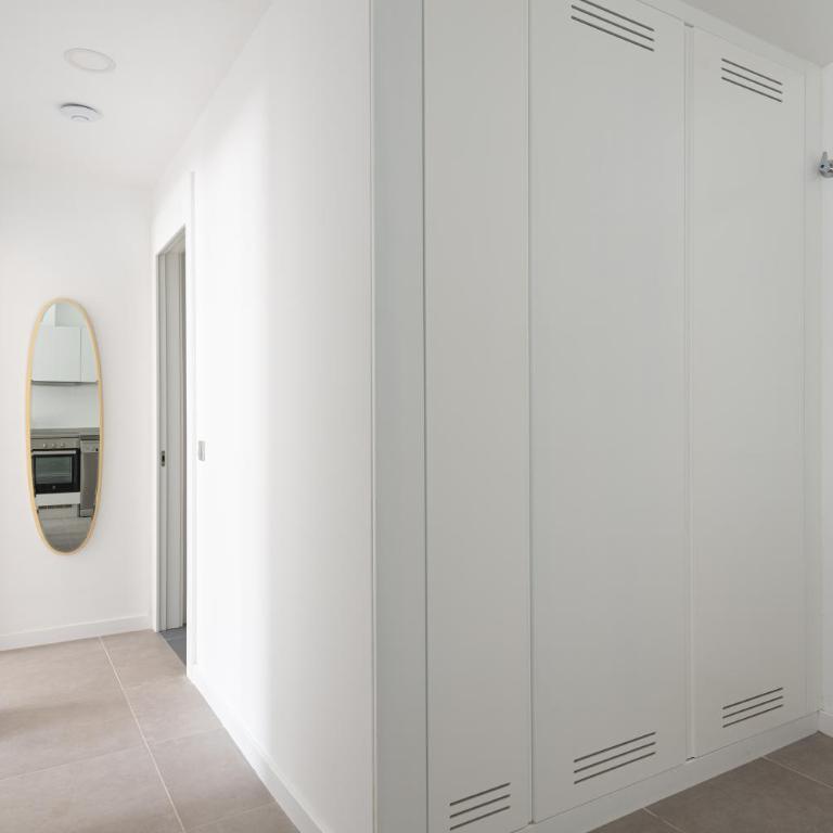 Royal Flats-Viviendas Vacacionales - Apartamento de 2 dormitorios (3 adultos) - 10