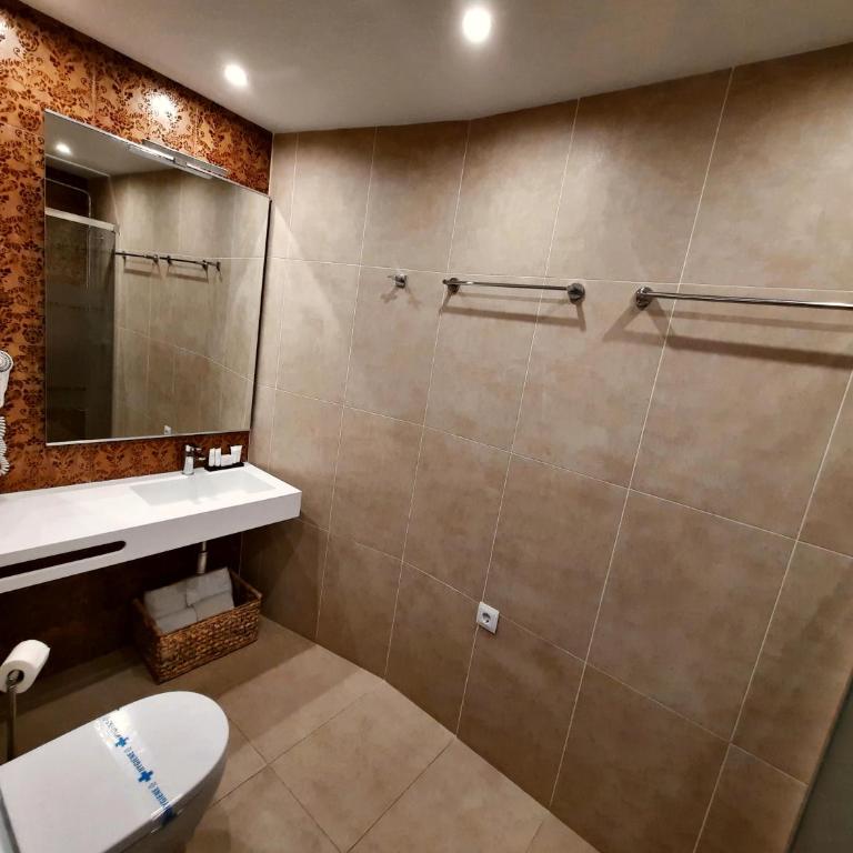 Hotel Maravillas del Mundo - Habitación Doble con balcón - 3