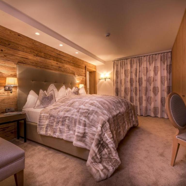 Circle Chalets Arlberg am Golfplatz Ski in - Ski out - Deluxe Suite - 3