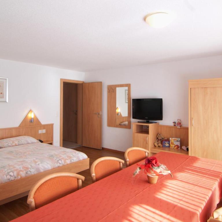 Hotel Eden No. 7 - Familien-Apartment (2 Erwachsene + 2 Kinder) - 2