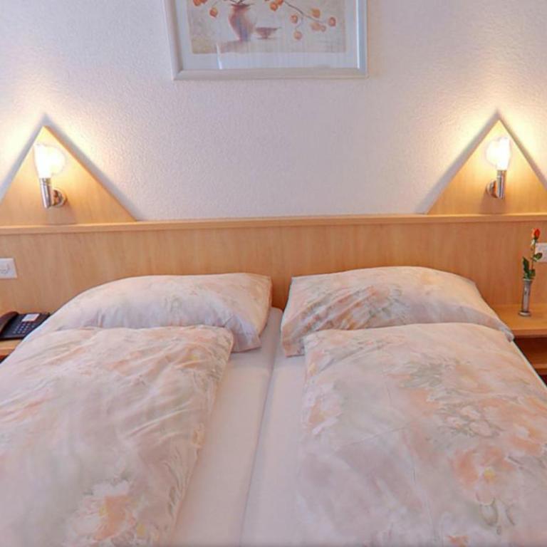 Hotel Eden No. 7 - Familienzimmer - 1