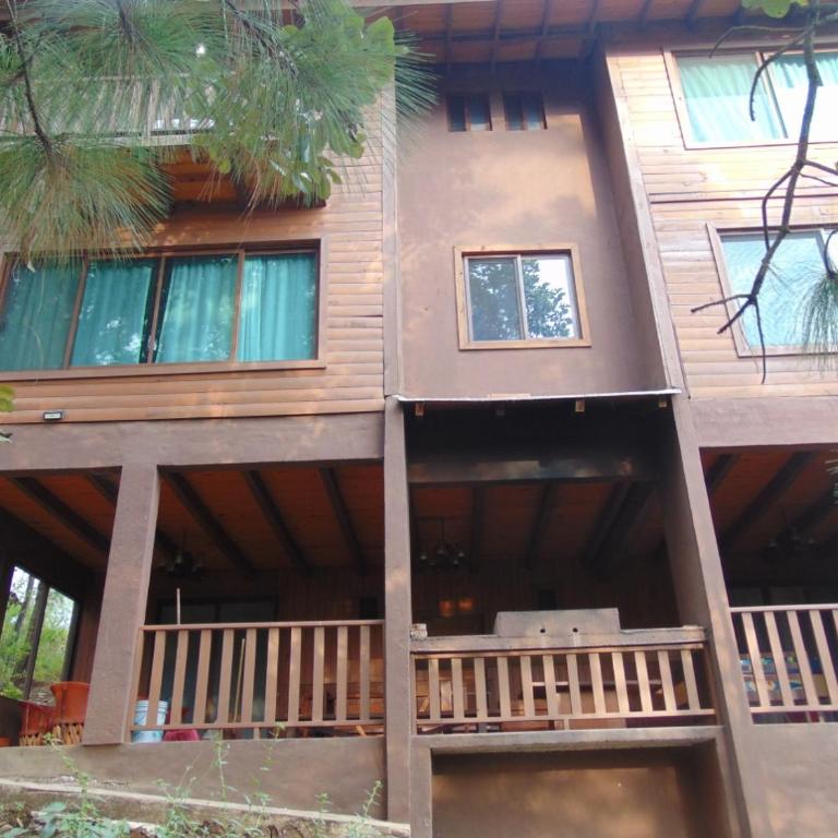 Cabaña dentro del Bosque para 24 Personas - Chalet - 57