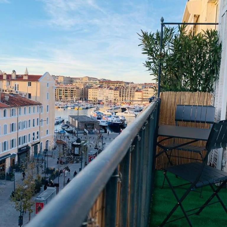 Le Phocéen : T4 balcon vue Vieux-Port - Appartement - 82