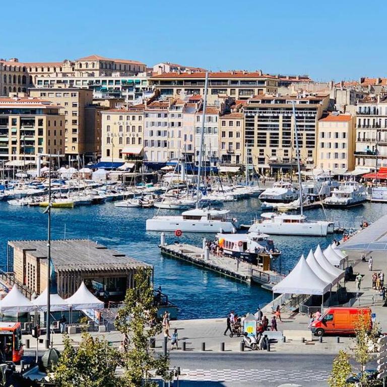 Le Phocéen : T4 balcon vue Vieux-Port - Appartement - 80