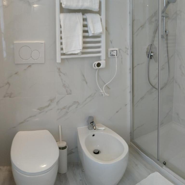 Villa Beatrice - Camera Matrimoniale con Bagno Privato - 3