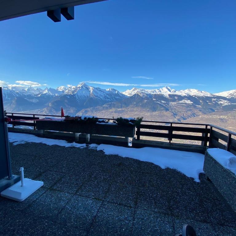Studios Bellevue 1 et 2, ski lift 150m - Monolocale con Vista Montagna - 11