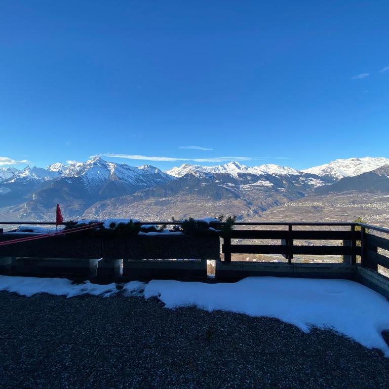 Studios Bellevue 1 et 2, ski lift 150m - Monolocale con Vista Montagna - 8