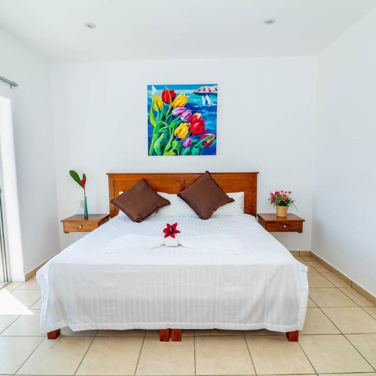 Hotel Casa Pridda - Habitación Doble Deluxe con balcón y vistas al mar - 2