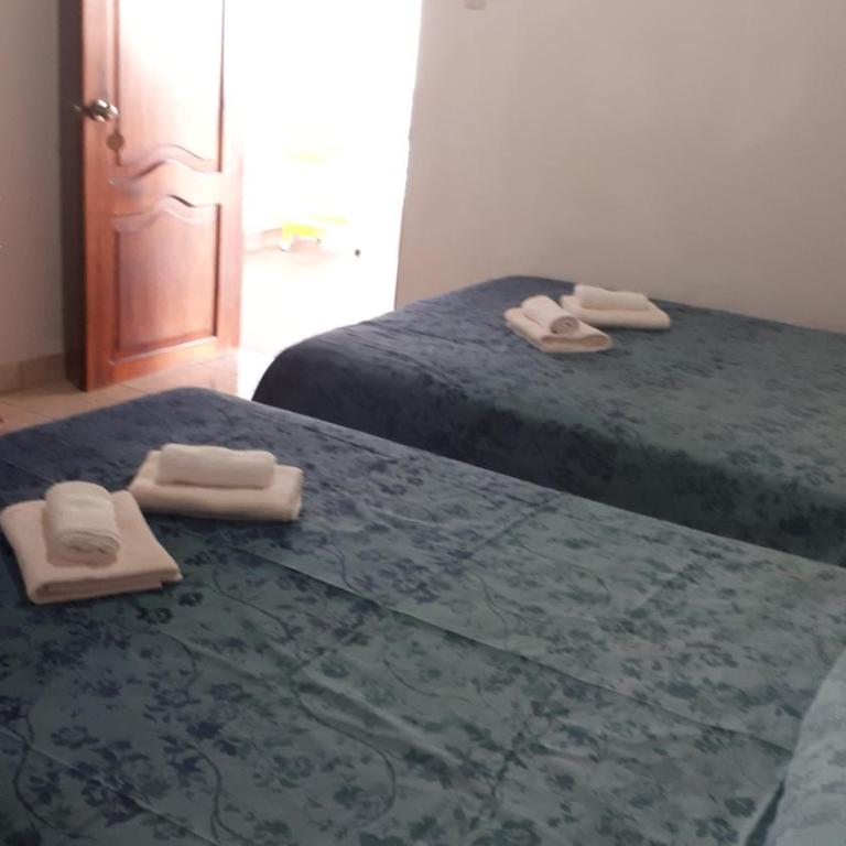 Hostal Villa Brisa - Habitación Cuádruple adaptada para personas con discapacidad - 4