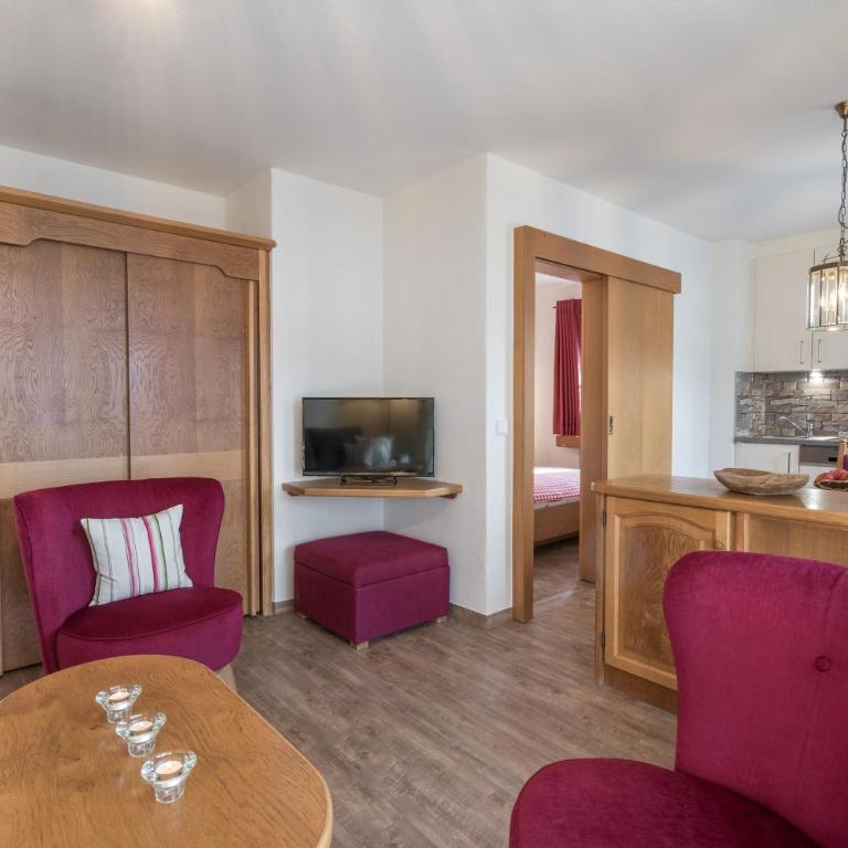Ferienwohnungen Alpentraum - Landhaus im oberen Markt - Apartment mit 2 Schlafzimmern - 3