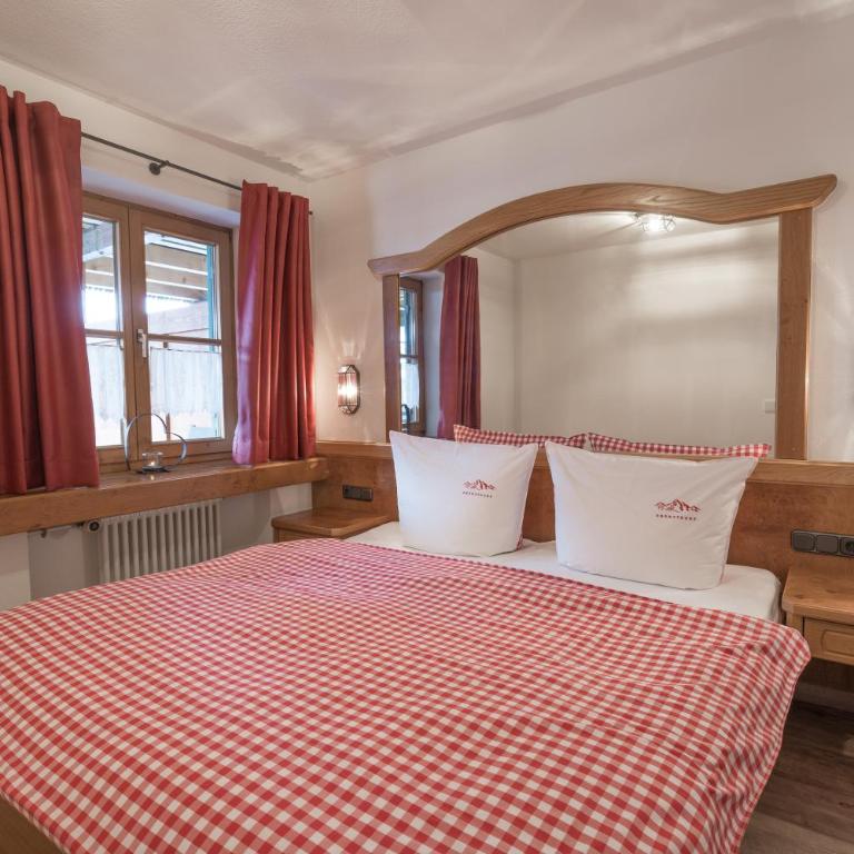 Ferienwohnungen Alpentraum - Landhaus im oberen Markt - Apartment mit 2 Schlafzimmern - 4
