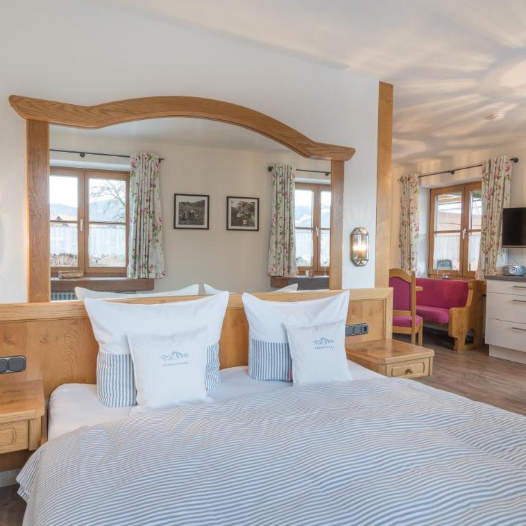 Ferienwohnungen Alpentraum - Landhaus im oberen Markt - Apartment mit Balkon - 4