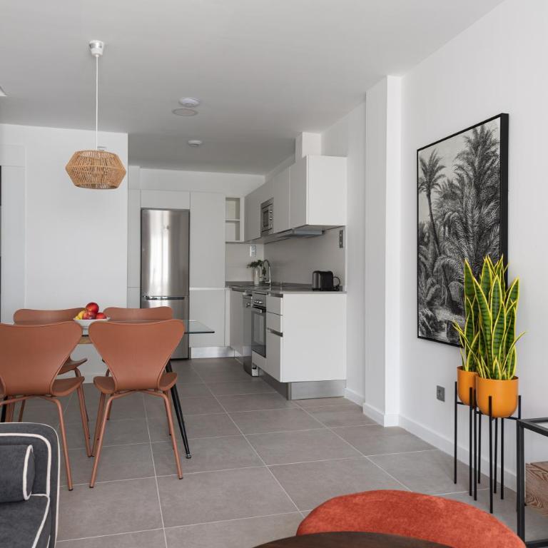 Royal Flats-Viviendas Vacacionales - Apartamento de 2 dormitorios (4 adultos) - 9