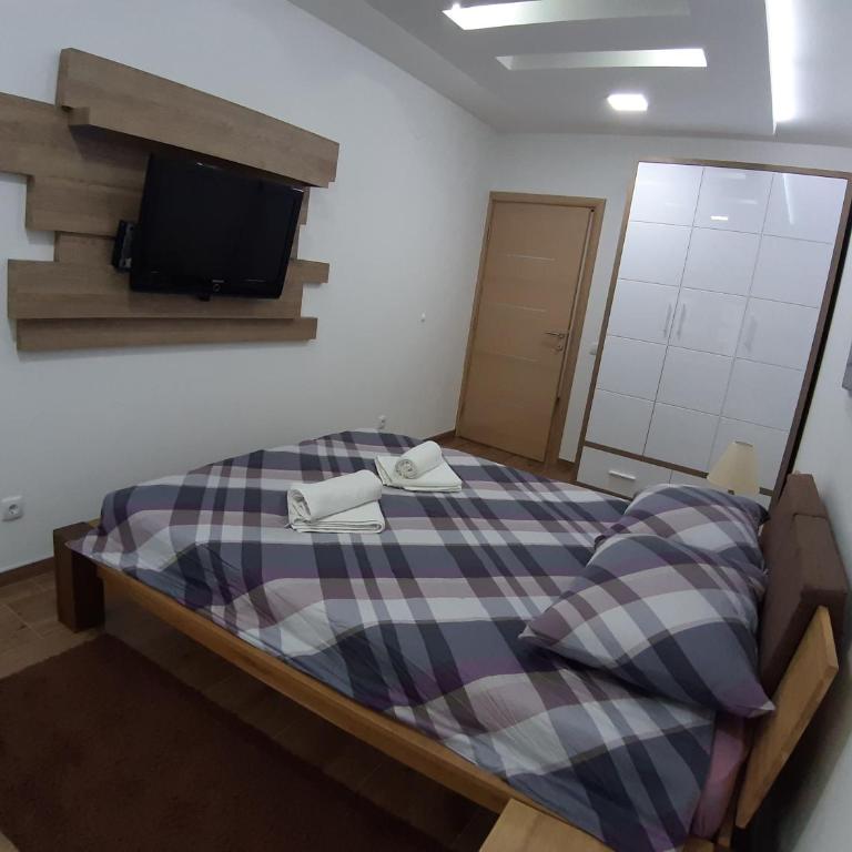 Serbian home, Gandijeva 162 - Apartman sa 2 Spavaće Sobe - 33