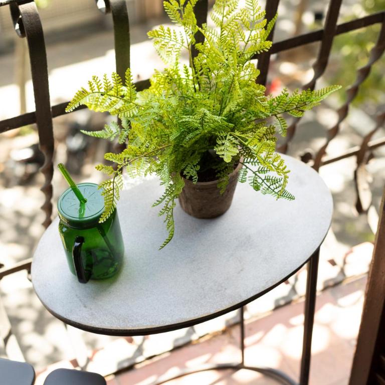 Chic Apartments Barcelona - Apartment with Balcony - 8