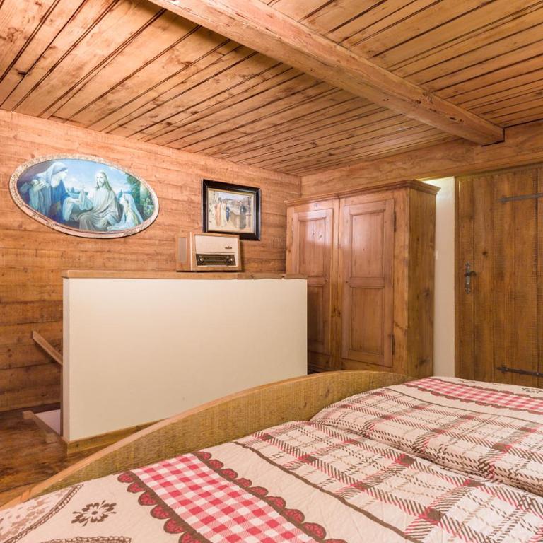 Mayen2003 Ayent Anzère - Doppelzimmer mit Whirlpool-Badewanne - 8