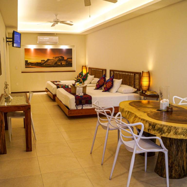 Hotel Azul Maya - Two King Bed Suite - 8
