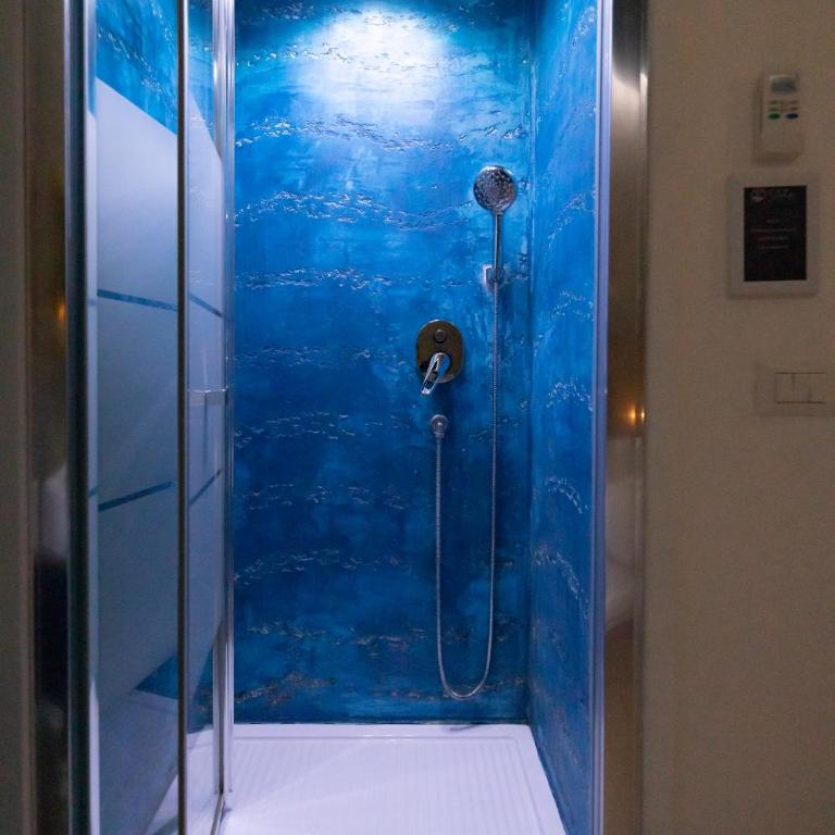 Stabiae Luxury Rooms - Camera King con Vasca Idromassaggio - 5