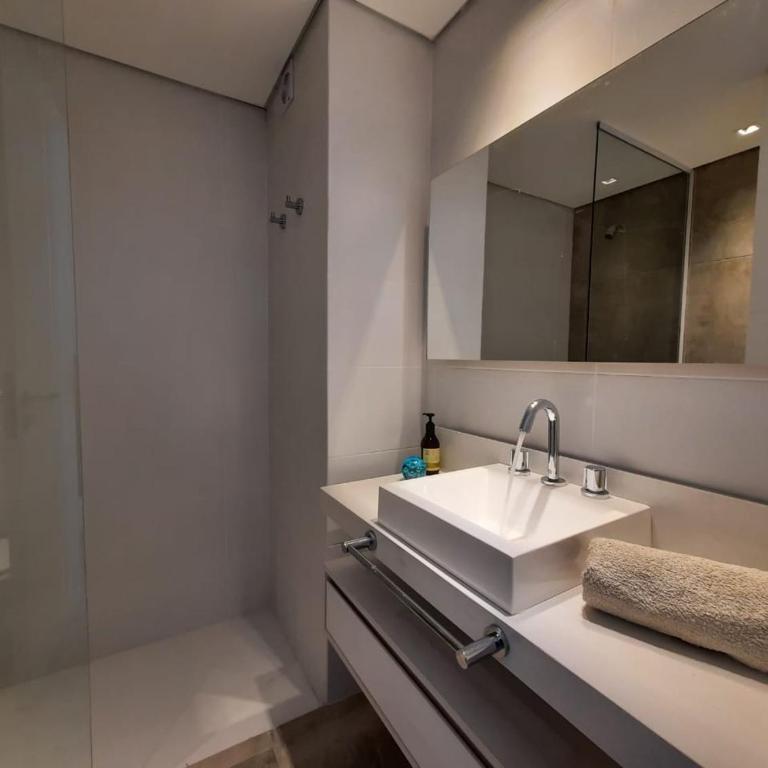 MAReSS - Two-Bedroom Apartment - 11