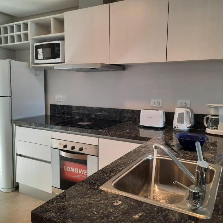 MAReSS - Two-Bedroom Apartment - 12