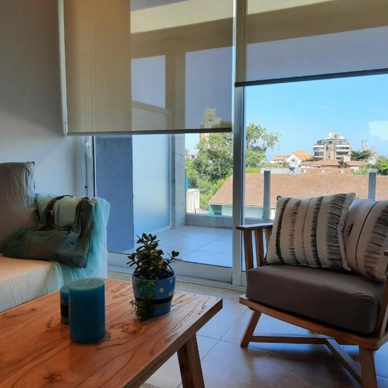 MAReSS - Two-Bedroom Apartment - 7