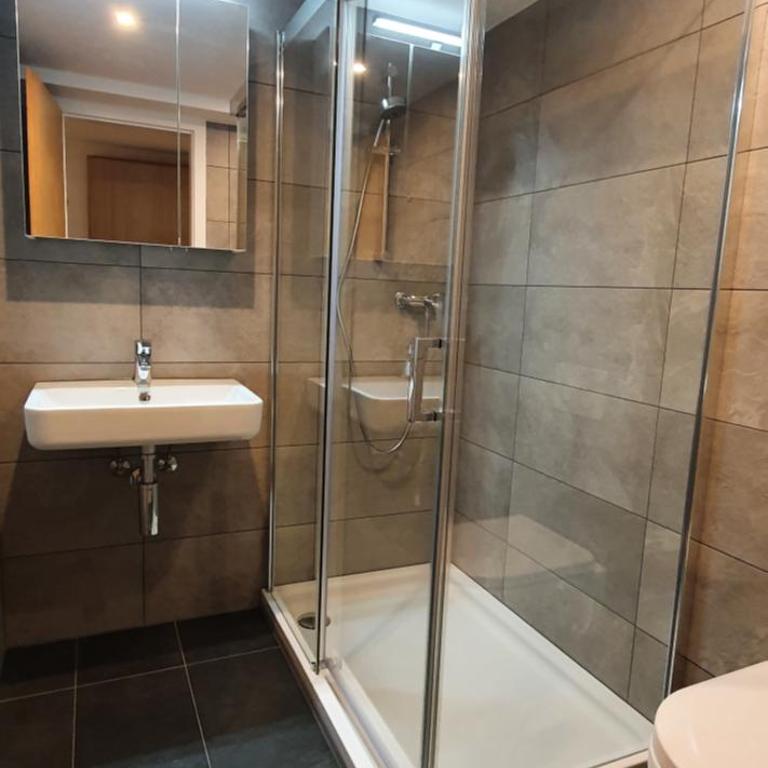 The Aarburg Hotel & Café - Double or Twin Room with City View - 2