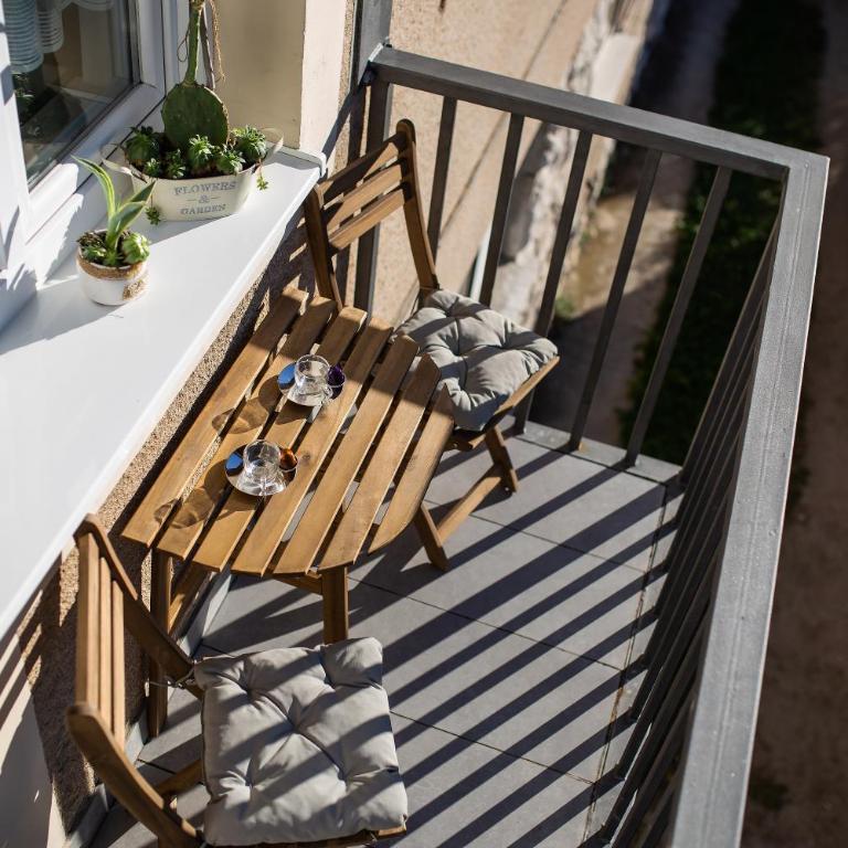 Big Tree Apartment & The Nest Apartment - free Parking - One-Bedroom Apartment - 9