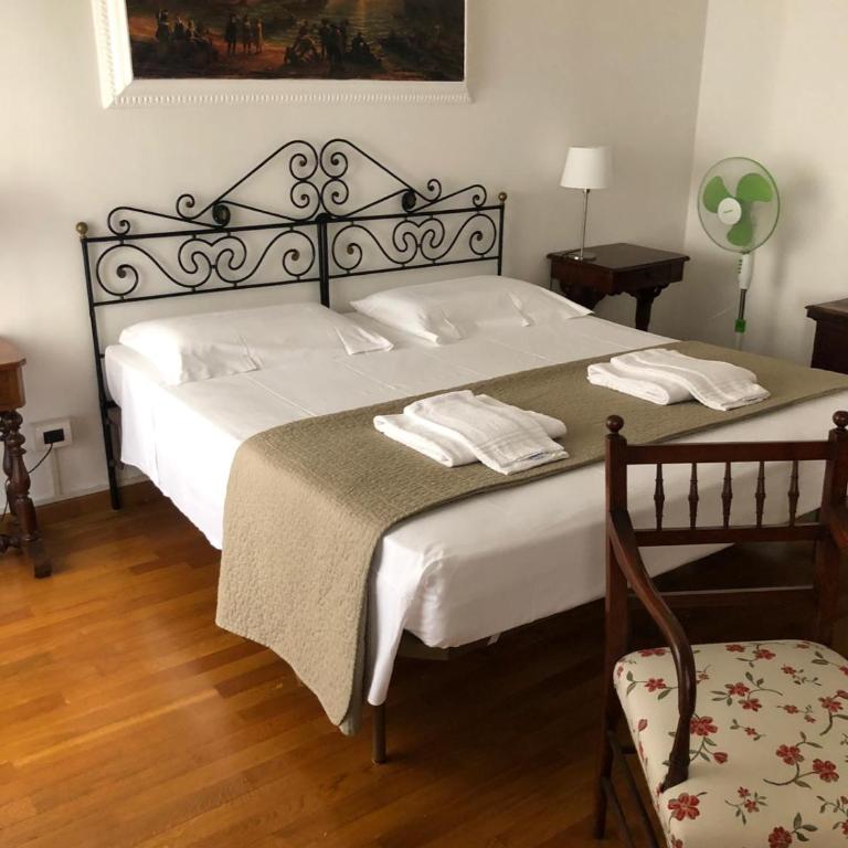 Florence Apartments Home Feeling - Three-Bedroom Apartment - Zarina - 12
