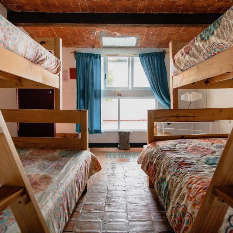 Hostal México Airport CDMX - Habitación Familiar con baño compartido - 5