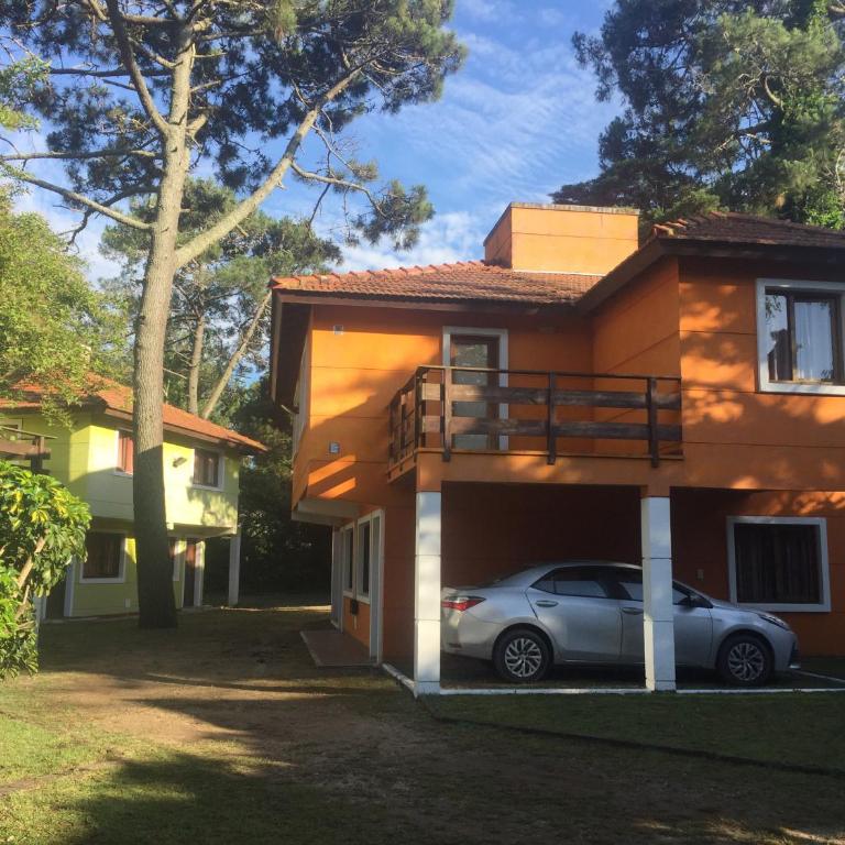 Acuarela - Three-Bedroom House - 17