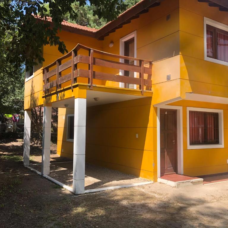 Acuarela - Three-Bedroom House - 5