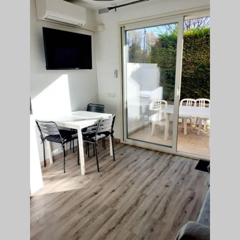 L Orchidée T2 Rdc climatisé jardin parking privé - Appartement - Rez-de-Chaussée - 1