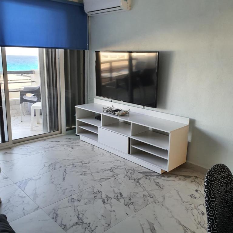 MARLIN TURQUESA DEPARTAMENTOs FRENTE AL MAR - Three-Bedroom Apartment with Water View - 17