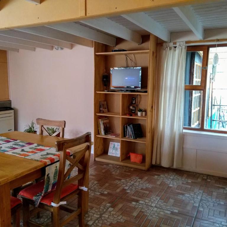 Casa Patagónica - Two-Bedroom House - 19