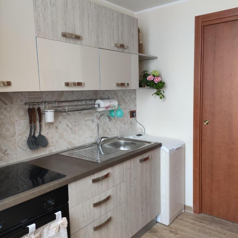 La casa delle sorprese - Appartamento con 2 Camere da Letto - 16