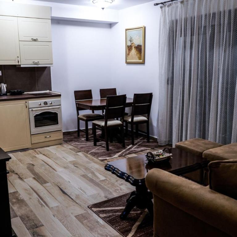 Vila Rajski kutak Kopaonik - Apartment with Terrace - 21