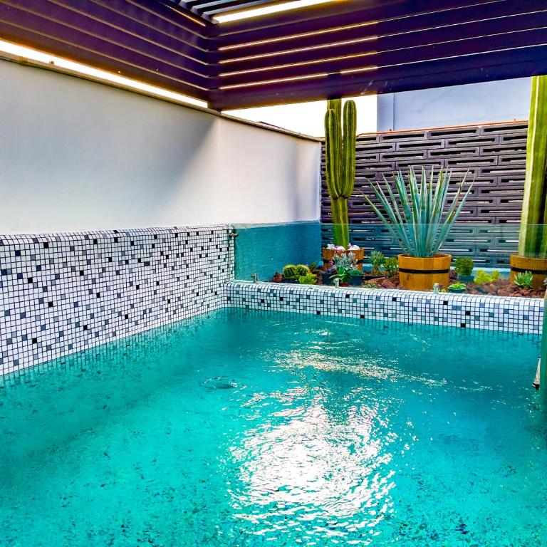 Cadillac Hotel Boutique - Suite con piscina privada - 3