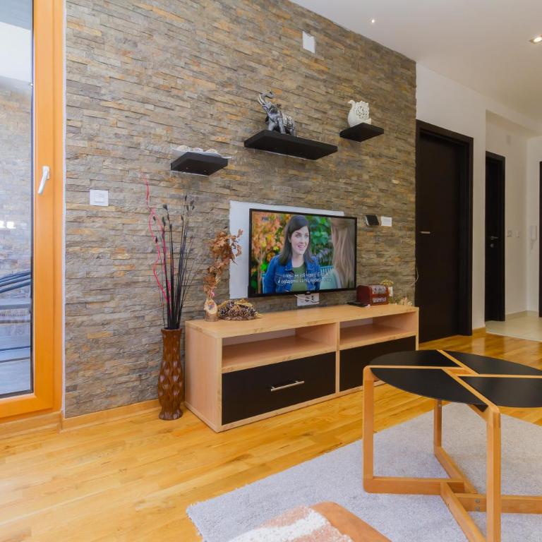 Binis - Deluks Apartman - 1