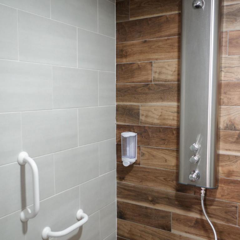 BodyGo Hostel - Chambre Double - Accessible aux Personnes à Mobilité Réduite - 2