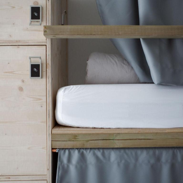 BodyGo Hostel - Lit dans Dortoir Mixte de 8 Lits - 8