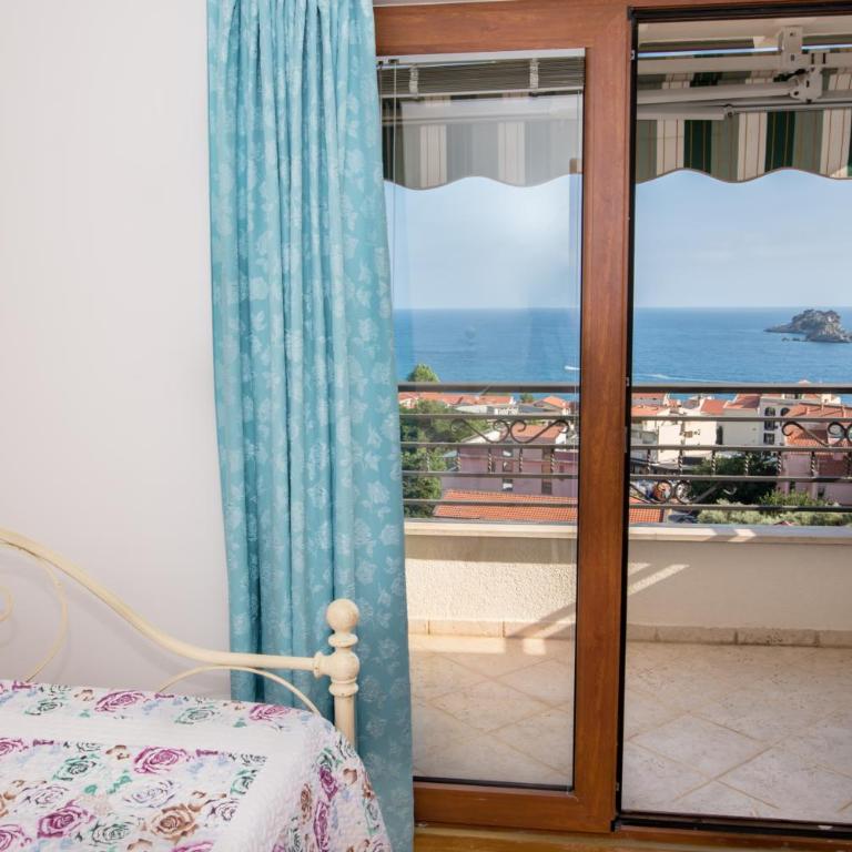 Apartment Elena Petrovac - Two-Bedroom Apartment - 24