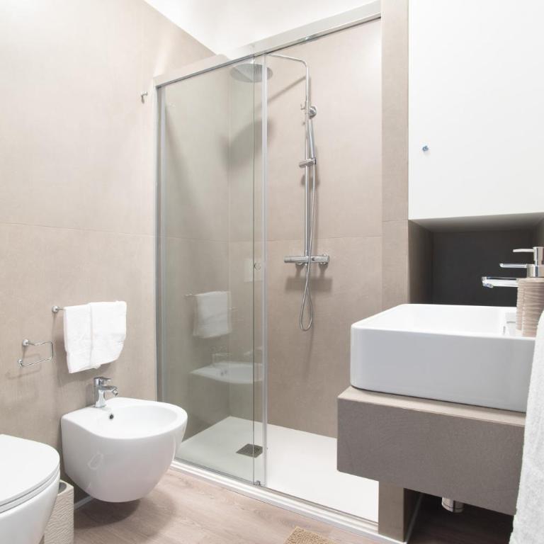 Redi Suite - Appartamento con 1 Camera da Letto - 11