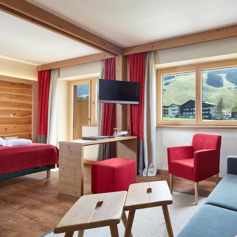 Hotel Hasenauer 4 Sterne Superior - Junior Suite mit Balkon - 1