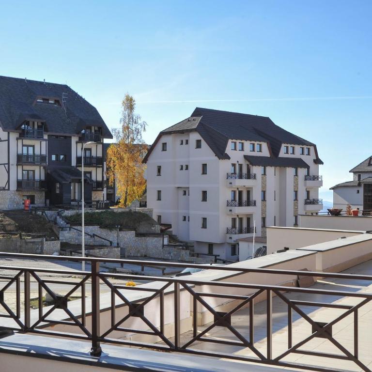 Milmari Resort - Lux Apartment - King Studio with Sofa Bed - 16
