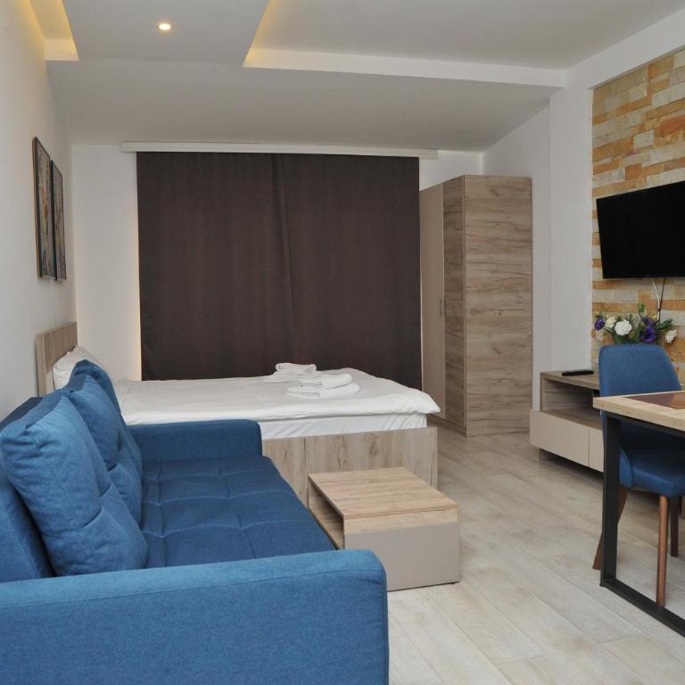 Milmari Resort - Lux Apartment - King Studio with Sofa Bed - 8