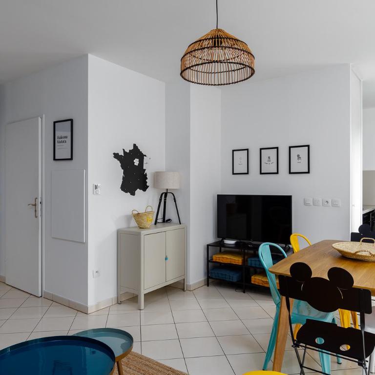 Apartment 2 Bedroomed Near Disneyland Paris with Garden Parking at Serris - Apartment mit 2 Schlafzimmern - 5